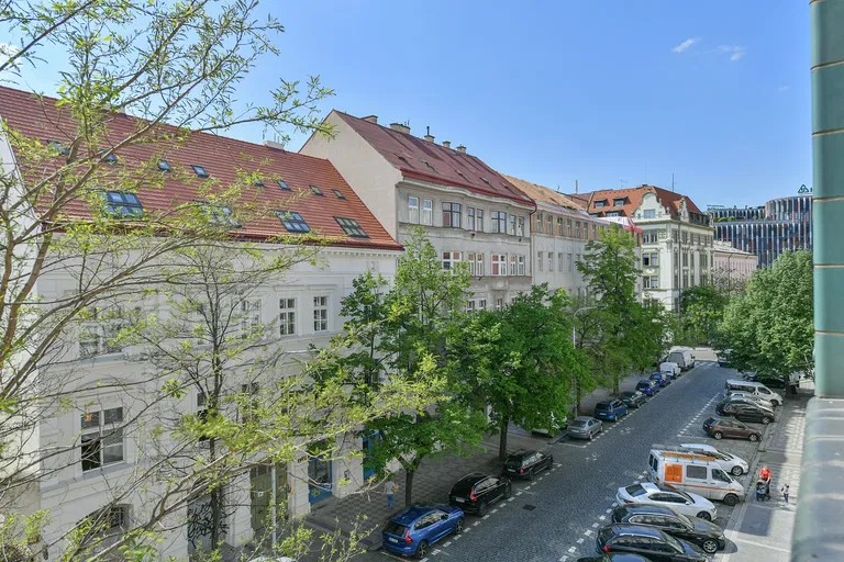 Vítkova, Karlín - Praha 8 | Predaj, Byt, 3-izbový, 86 m²