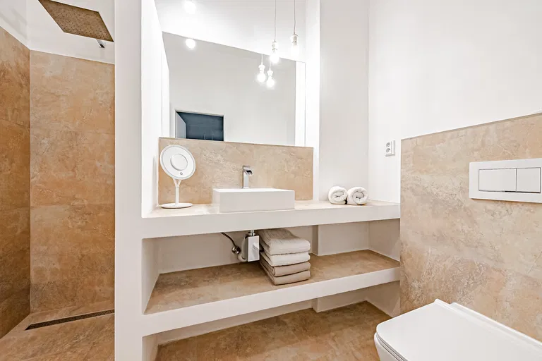 Vítkova, Karlín - Praha 8 | Predaj, Byt, 3-izbový, 86 m²