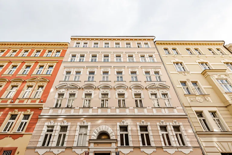 Bořivojova, Žižkov - Prague 3 | Sale, Apartment, One-bedroom (2+kk), 117 m²