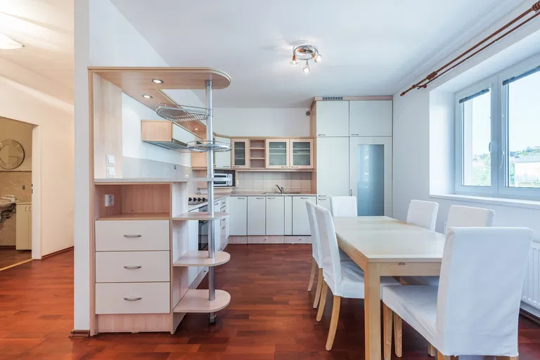 Na Hřebenkách, Smíchov - Praha 5 | Prenájom, Byt, 3-izbový, 106 m²