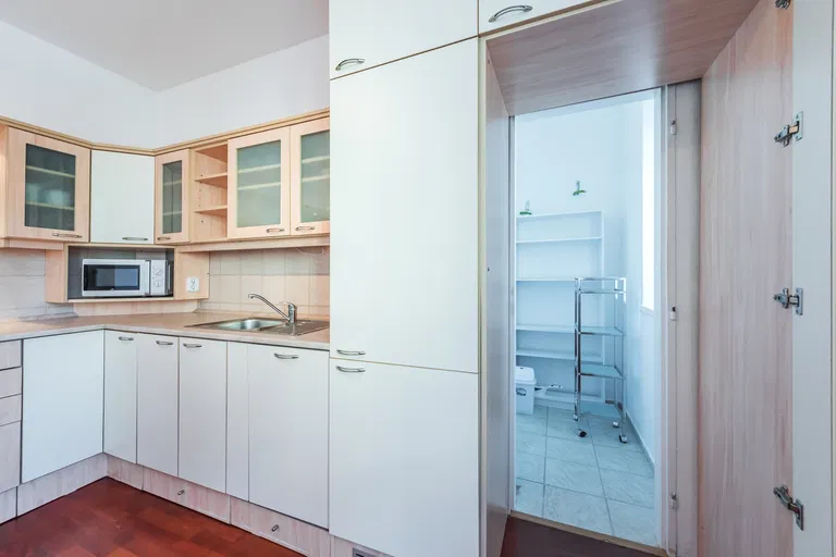Na Hřebenkách, Smíchov - Praha 5 | Prenájom, Byt, 3-izbový, 106 m²