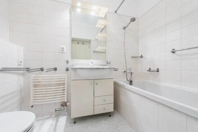 Na Hřebenkách, Smíchov - Praha 5 | Prenájom, Byt, 3-izbový, 106 m²