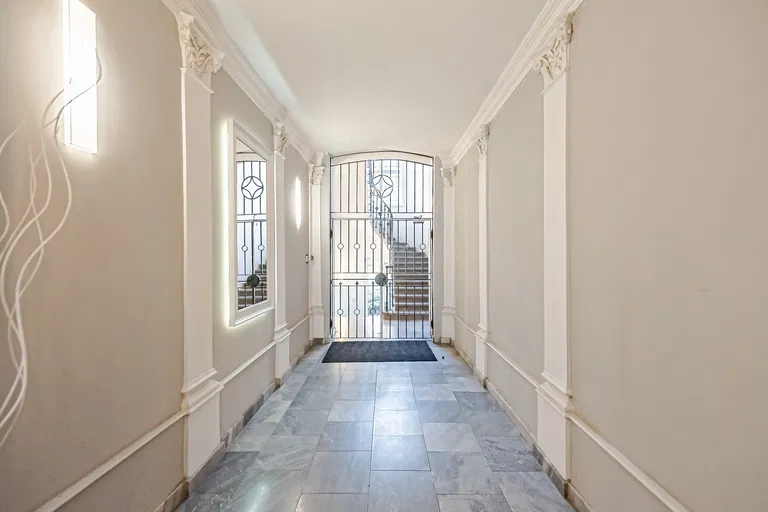 Belgická, Vinohrady - Prague 2 | Sale, Apartment, Two-bedroom (3+kk), 118 m²