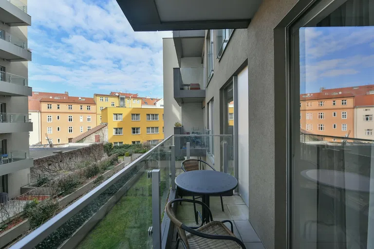 Prokopova, Žižkov - Praha 3 | Prenájom, Byt, 2-izbový, 61 m²