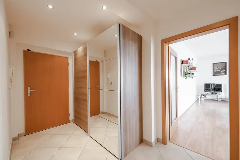 Sazovická, Zličín - Prague 5 | Sale, Apartment, Two-bedroom (3+kk), 96 m²
