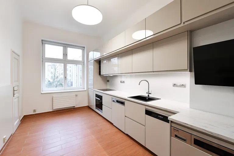 Šumavská, Vinohrady - Prague 2 | Sale, Apartment, Two-bedroom (3+1), 89 m²