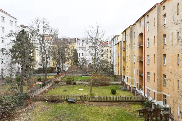 Šumavská, Vinohrady - Prague 2 | Sale, Apartment, Two-bedroom (3+1), 89 m²