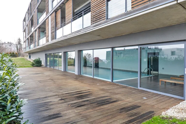 Tupého, Nové Mesto - Bratislava III | Predaj, Byt, 3-izbový, 130 m²