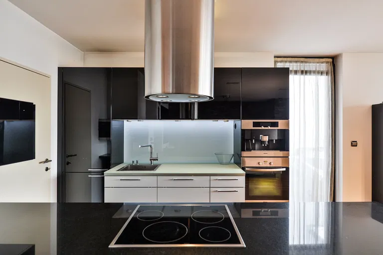 Tupého, Nové Mesto - Bratislava III | Predaj, Byt, 3-izbový, 130 m²