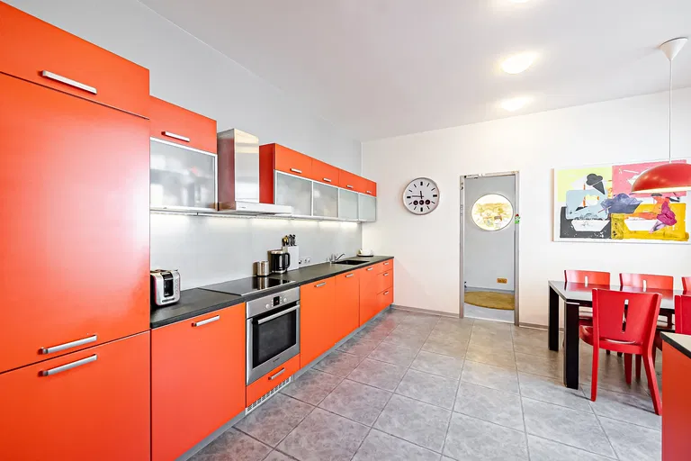 Sokolovská, Karlín - Praha 8 | Predaj, Byt, 4-izbový, 140 m²