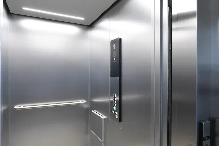 Pod Svahem, Braník - Prague 4 | Sale, Apartment, Four-bedroom (5+kk), 161 m²