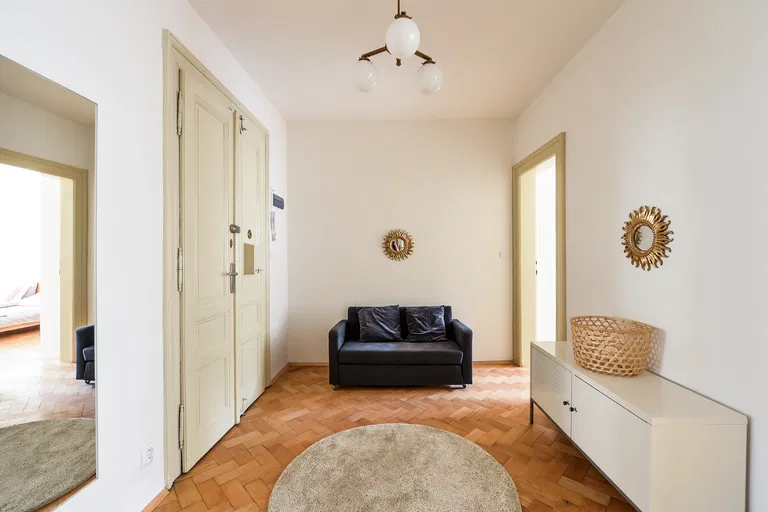 Řipská, Vinohrady - Praha 10 | Prenájom, Byt, 2-izbový, 79 m²
