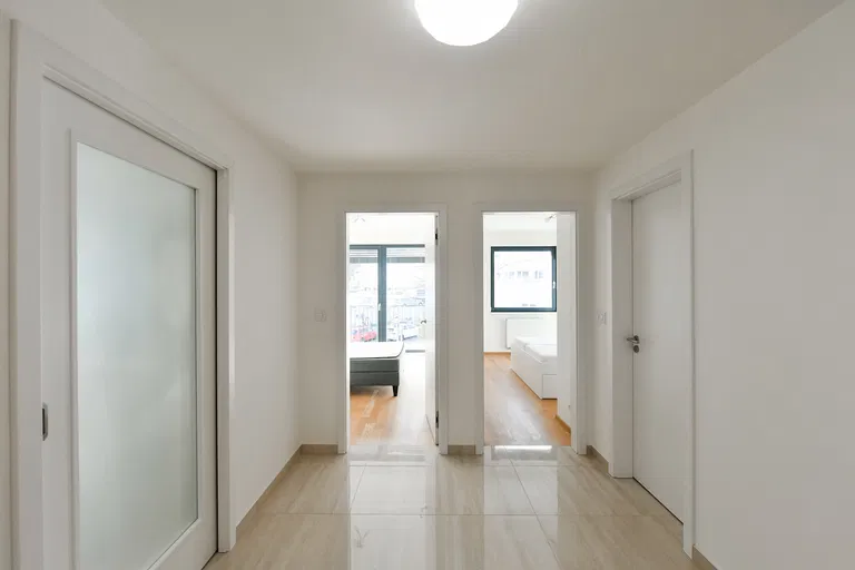 Pod Dvorem, Veleslavín - Praha 6 | Prenájom, Byt, 4-izbový, 116 m²