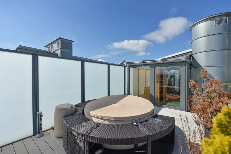 Krumlovská, Michle - Praha 4 | Prenájom, Byt, 3-izbový, 195 m²
