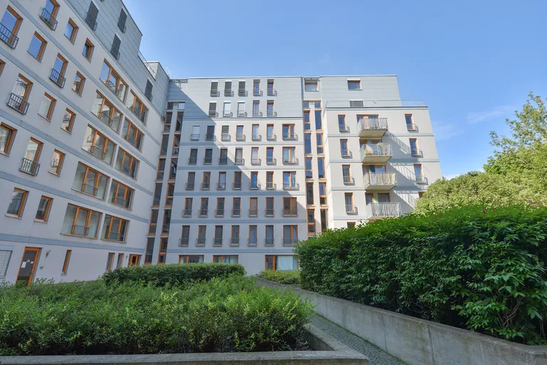 Krumlovská, Michle - Praha 4 | Prenájom, Byt, 3-izbový, 195 m²