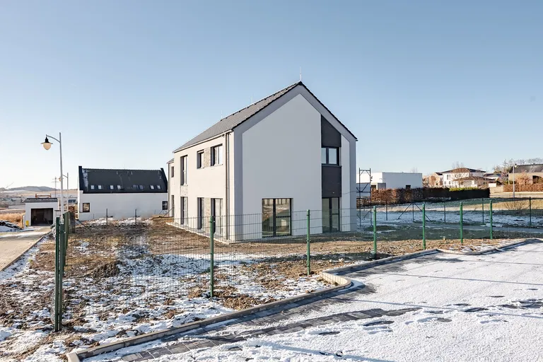 K Loužce, Vysoký Újezd - Praha-západ | Predaj, Rodinný dom, 5-izbový, 170 m²