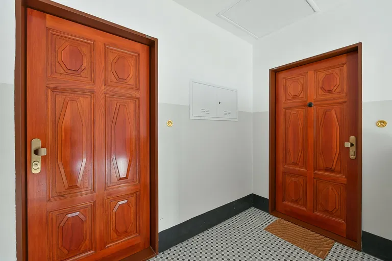 Vinohradská, Vinohrady - Prague 3 | Sale, Apartment, Four-bedroom (5+kk), 170 m²