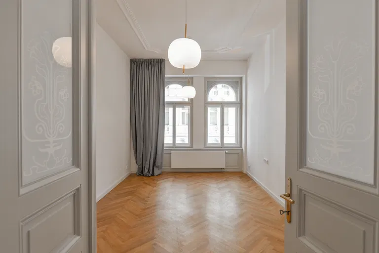 U Rajské zahrady, Žižkov - Praha 3 | Prenájom, Byt, 3-izbový, 117 m²