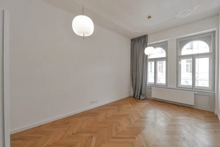 U Rajské zahrady, Žižkov - Praha 3 | Prenájom, Byt, 3-izbový, 117 m²
