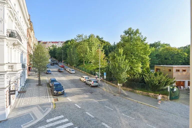 U Rajské zahrady, Žižkov - Praha 3 | Prenájom, Byt, 3-izbový, 117 m²