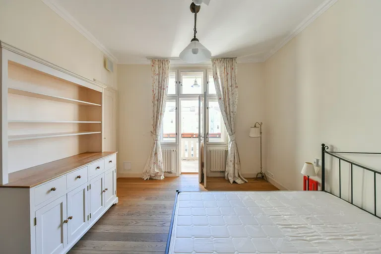 Eliášova, Bubeneč - Praha 6 | Prenájom, Byt, 3-izbový, 135 m²