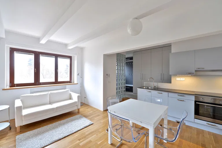 Vostrovská, Dejvice - Praha 6 | Prenájom, Byt, 2-izbový, 48 m²