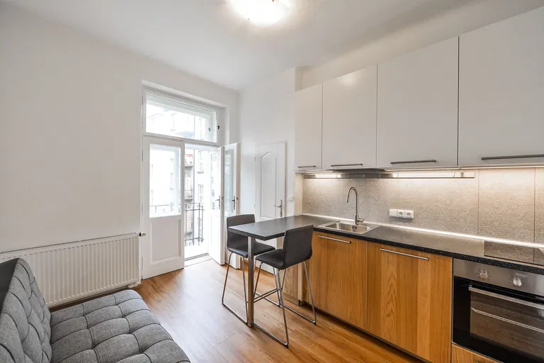 Hořejší nábřeží, Smíchov - Praha 5 | Prenájom, Byt, 1-izbový, 42 m²