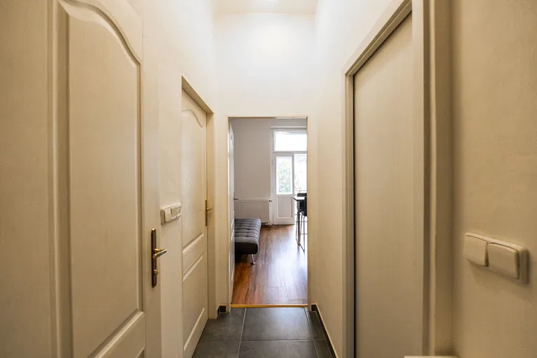 Hořejší nábřeží, Smíchov - Praha 5 | Prenájom, Byt, 1-izbový, 42 m²