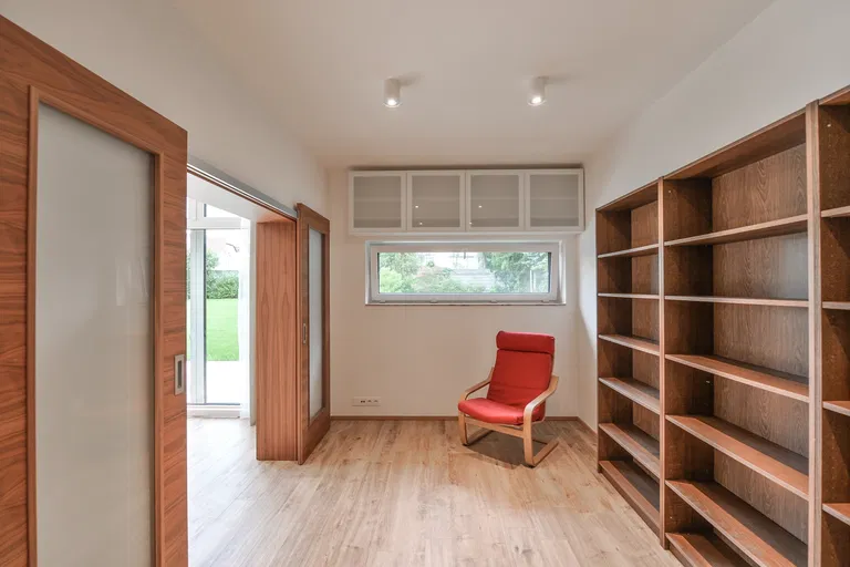 Pod Starou školou, Nebušice - Praha 6 | Prenájom, Rodinný dom, 6-izbový, 232 m²