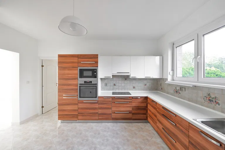 Za Dvorem, Horoměřice - Praha-západ | Prenájom, Rodinný dom, 5-izbový, 260 m²