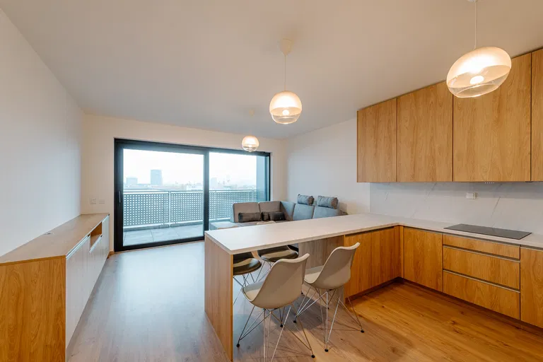 Bajkalská, Nové Mesto - Bratislava III | Prenájom, Byt, 2-izbový, 76 m²