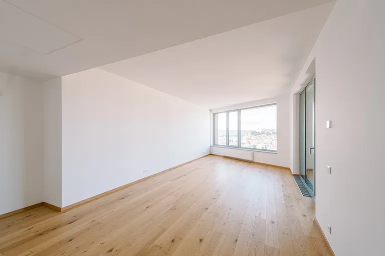 Továrenská, Staré Mesto - Bratislava I | Sale, Apartment, Three-bedroom (4+1), 127 m²