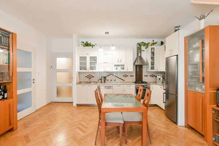 Bulharská, Vršovice - Praha 10 | Predaj, Byt, 3-izbový, 73 m²