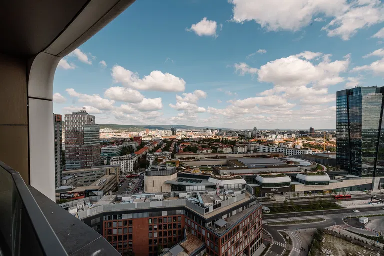 Továrenská, Staré Mesto - Bratislava I | Sale, Apartment, Three-bedroom (4+1), 127 m²