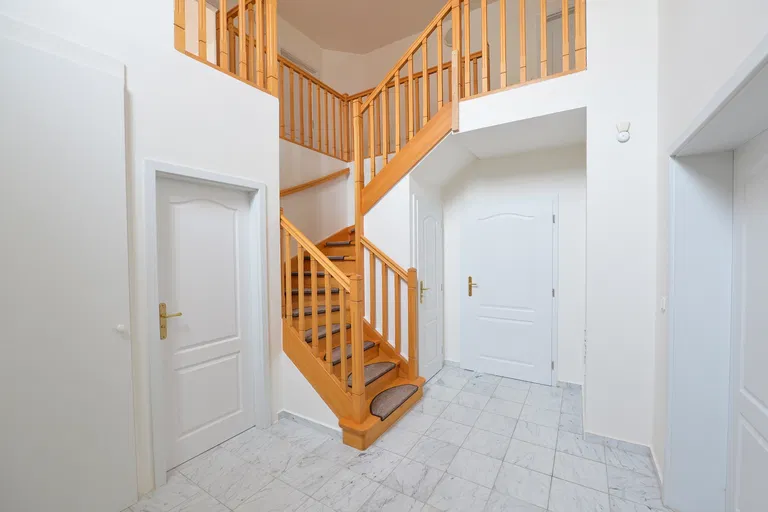 K Parku, Nebušice - Praha 6 | Prenájom, Rodinný dom, 5-izbový, 223 m²