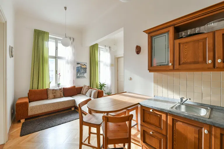 Balbínova, Vinohrady - Prague 2 | Sale, Apartment, One-bedroom (2+kk), 59 m²