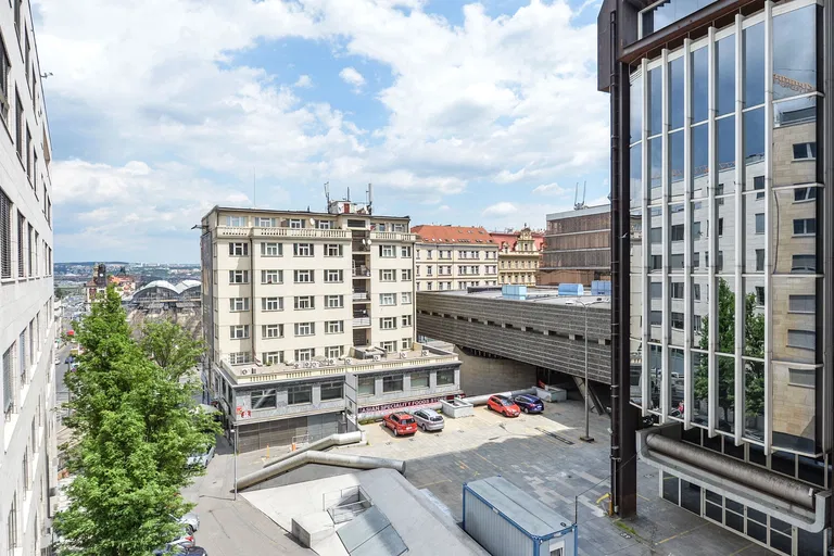 Rubešova, Vinohrady - Praha 2 | Prenájom, Byt, 2-izbový, 67 m²