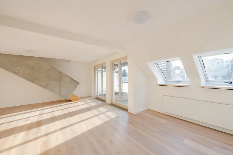 Mezilehlá, Hrdlořezy - Praha 9 | Predaj, Byt, 4-izbový, 155 m²
