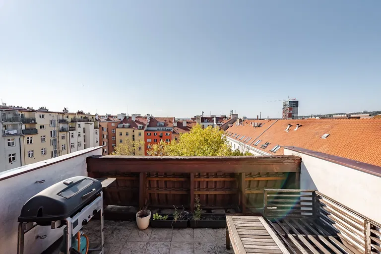 Jankovcova, Holešovice - Prague 7 | Sale, Apartment, One-bedroom (2+kk), 74 m²