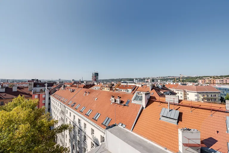 Jankovcova, Holešovice - Prague 7 | Sale, Apartment, One-bedroom (2+kk), 74 m²