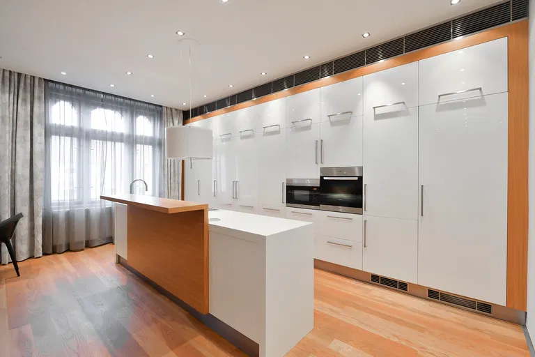Kodaňská, Vršovice - Praha 10 | Prenájom, Byt, 3-izbový, 131 m²