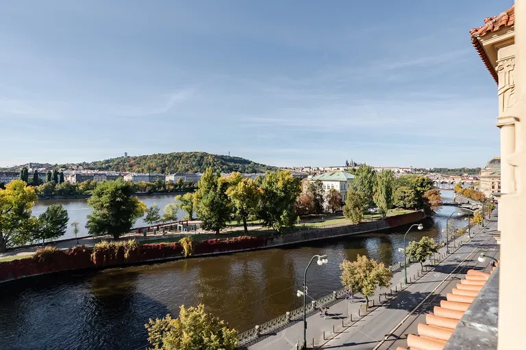 Masarykovo nábřeží, Nové Město - Prague 1 | Sale, Apartment, Two-bedroom (3+1), 113 m²