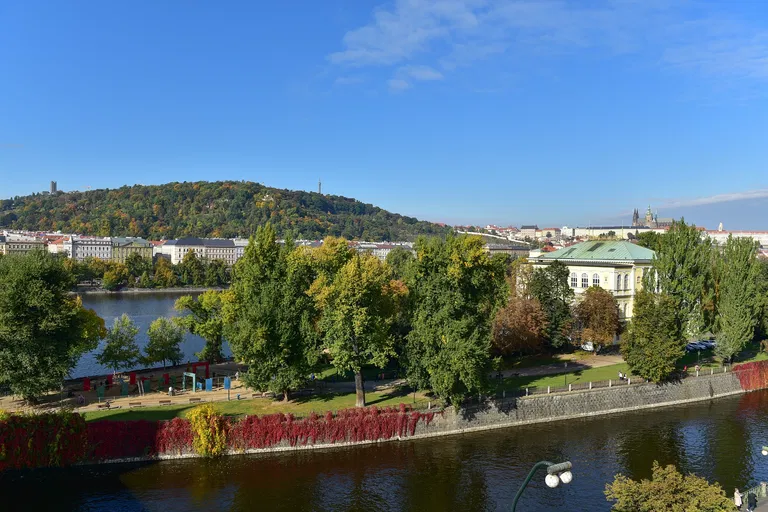 Masarykovo nábřeží, Nové Město - Prague 1 | Sale, Apartment, Two-bedroom (3+1), 113 m²