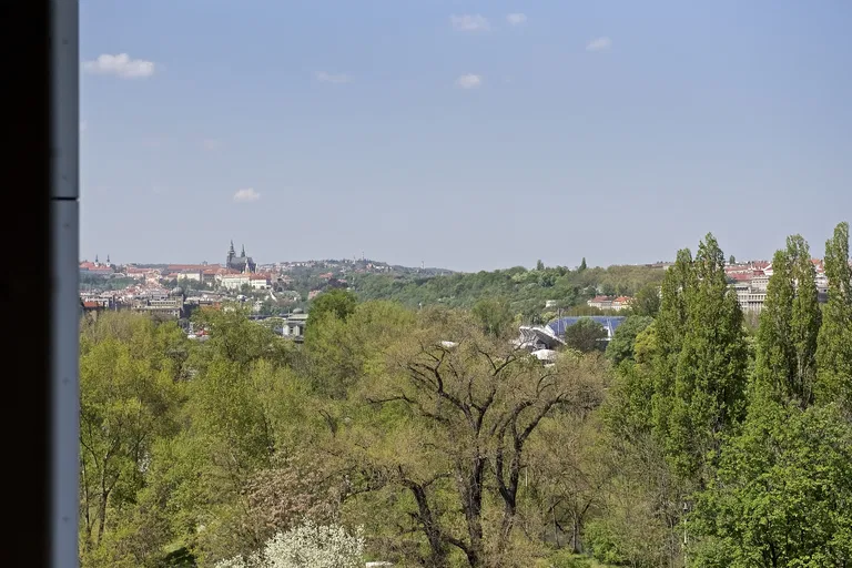 Za Karlínským přístavem, Karlín - Praha 8 | Prenájom, Byt, 3-izbový, 98 m²