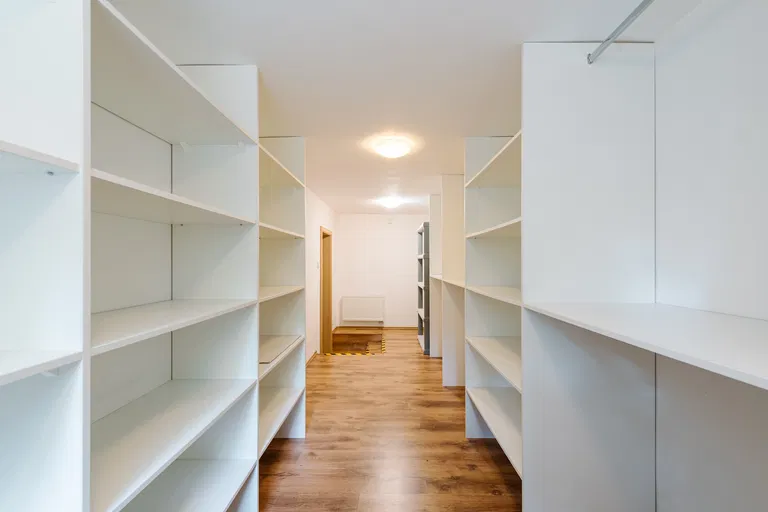 Krčméryho, Staré Mesto - Bratislava I | Prenájom, Rodinný dom, 6-izbový, 614 m²