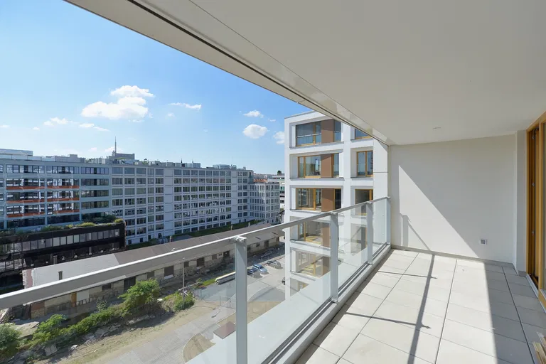 Za Karlínským přístavem, Karlín - Praha 8 | Prenájom, Byt, 3-izbový, 98 m²