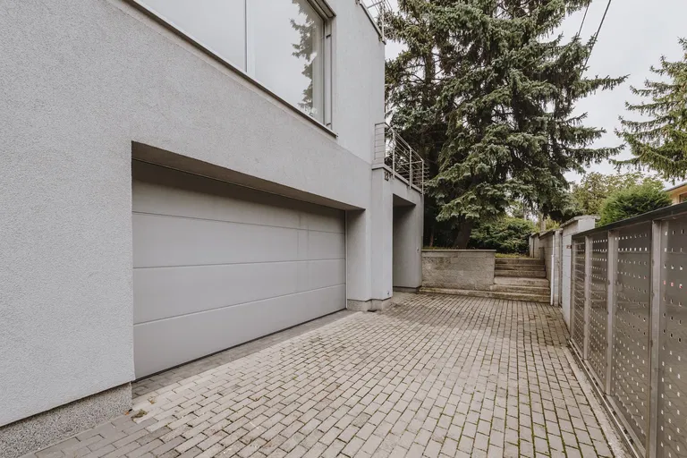 Krčméryho, Staré Mesto - Bratislava I | Prenájom, Rodinný dom, 6-izbový, 614 m²