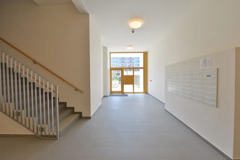 Za Karlínským přístavem, Karlín - Praha 8 | Prenájom, Byt, 3-izbový, 98 m²