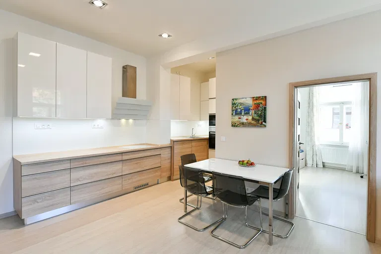 Černomořská, Vršovice - Prague 10 | Sale, Apartment, Two-bedroom (3+kk), 75 m²