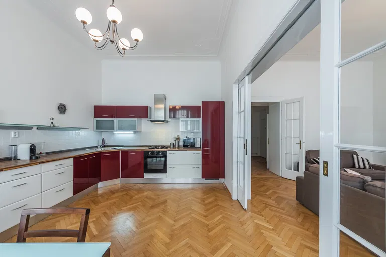 Mánesova, Vinohrady - Praha 2 | Prenájom, Byt, 3-izbový, 108 m²